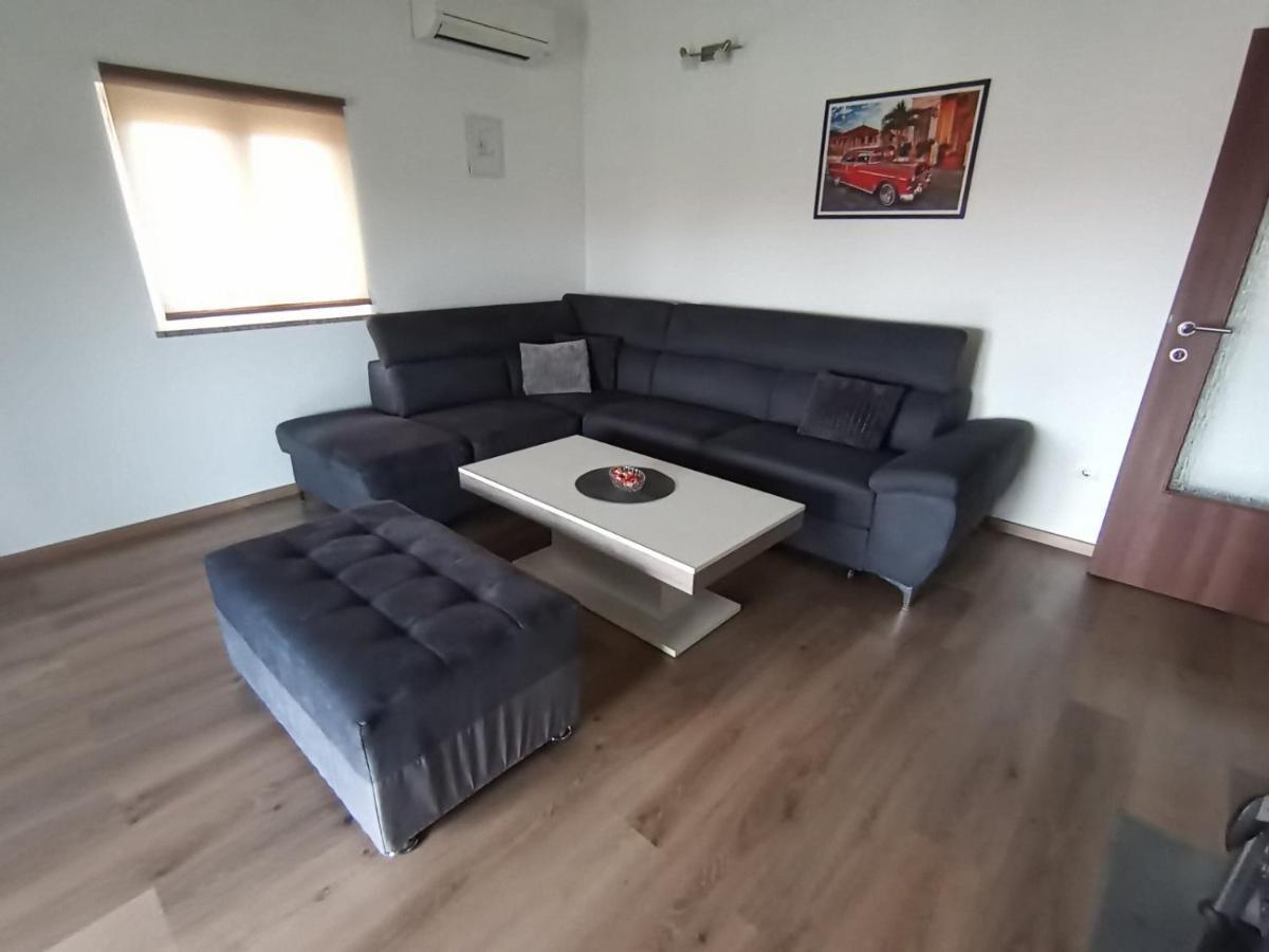 Apartment Sofija Galižana Exterior foto